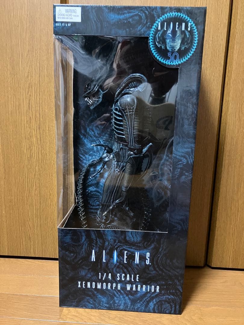 サ*ス様 ALIENS 1/4 SCALE XENOMORPH WARRIOR