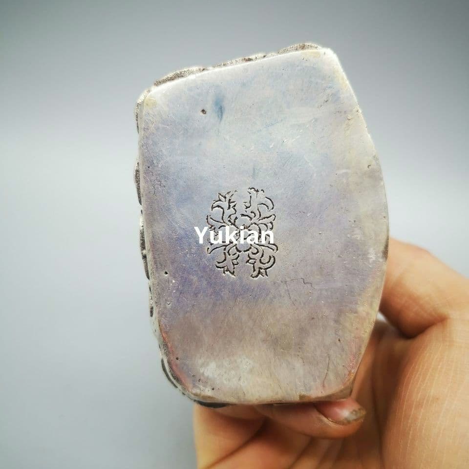 銅細工 八臂十一面観音像 仏像 装飾品 工芸品 美術品 置物