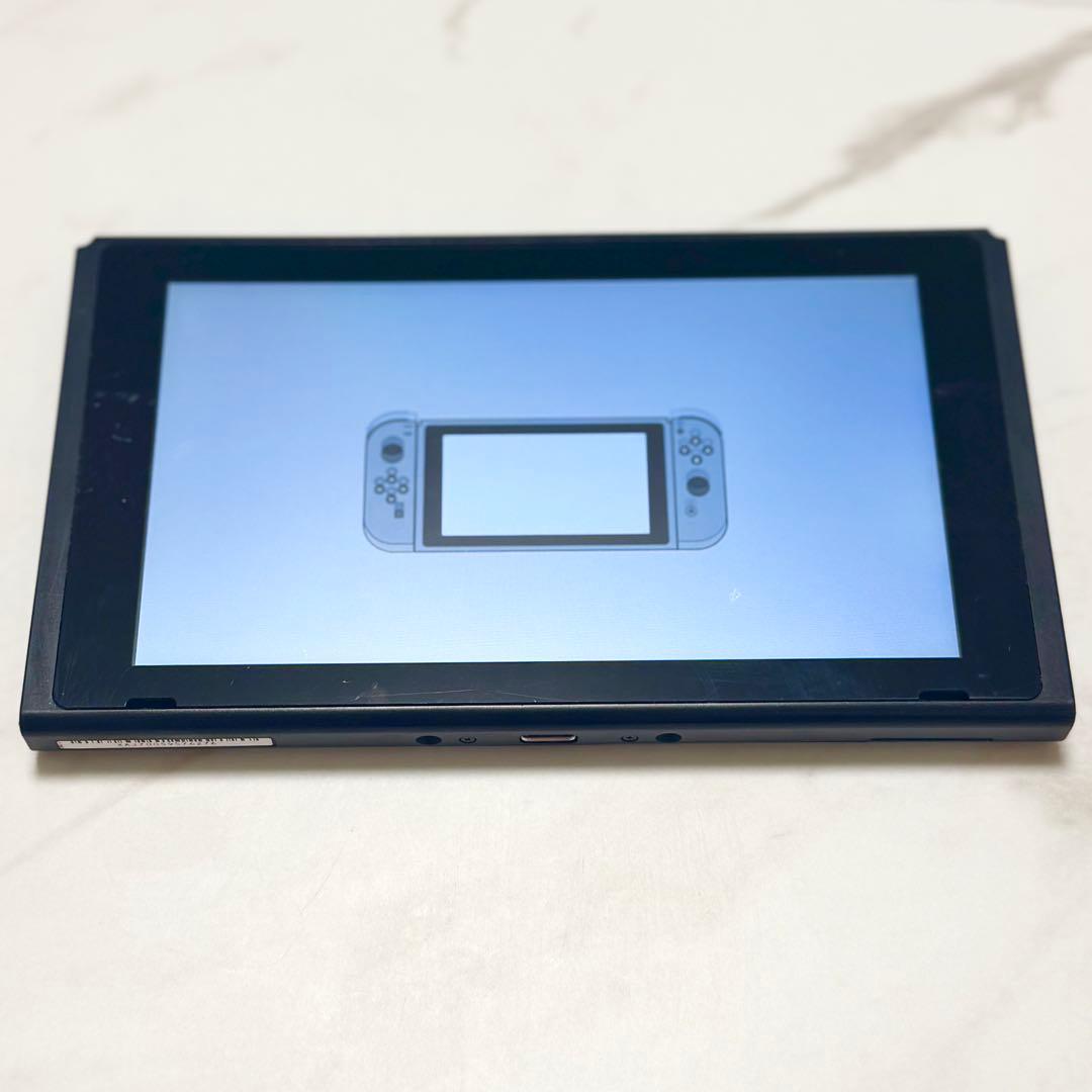 【動作確認済み】Nintendo Switch 本体のみ 2018年　ピカブイ