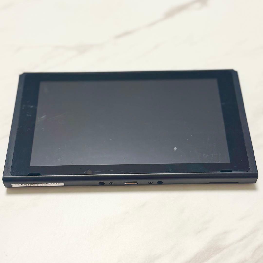 【動作確認済み】Nintendo Switch 本体のみ 2018年　ピカブイ