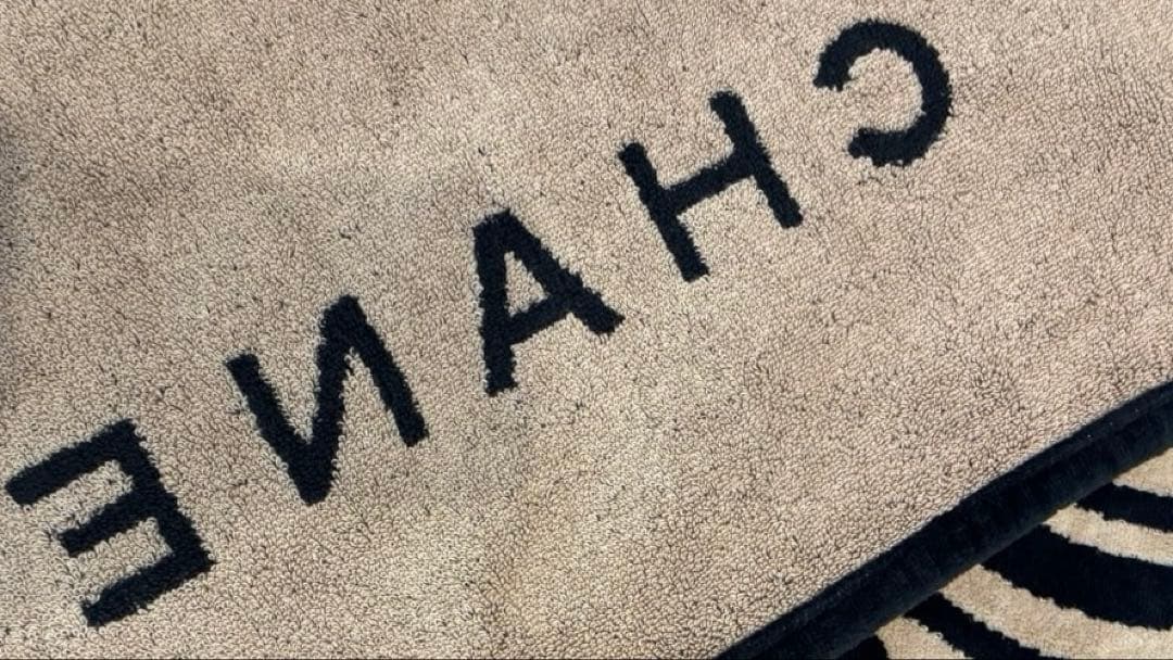 CHANEL ビーチタオル　ブラック×ベージュ