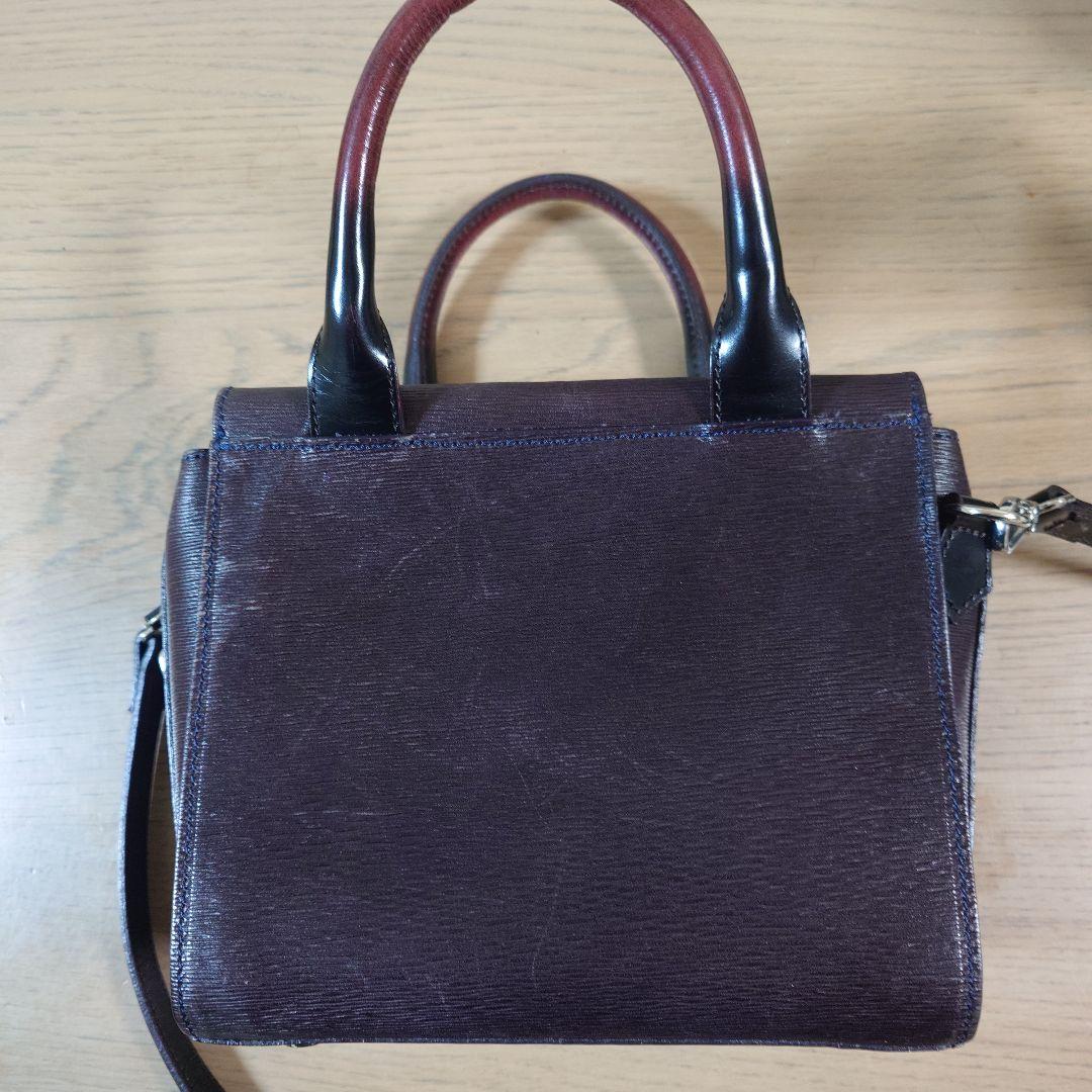 ヴィヴィアン・ウエストウッド　ショルダーバッグ