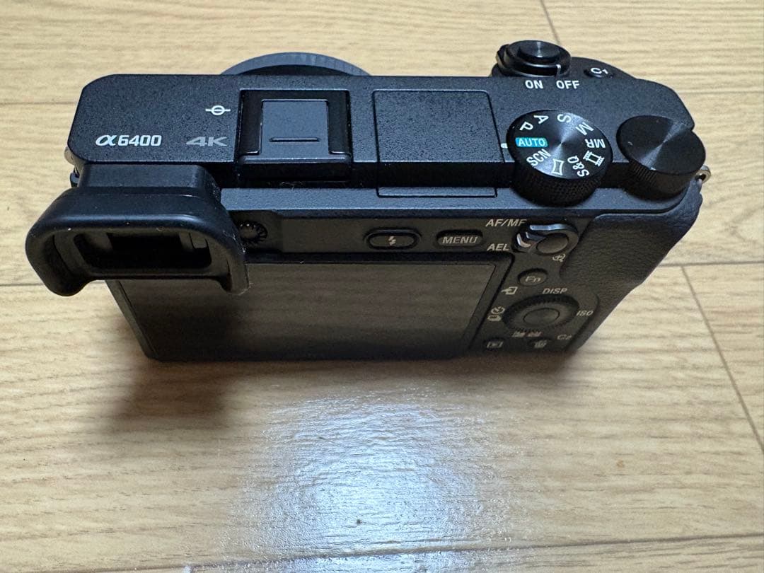 SONY α6400+SELP1650