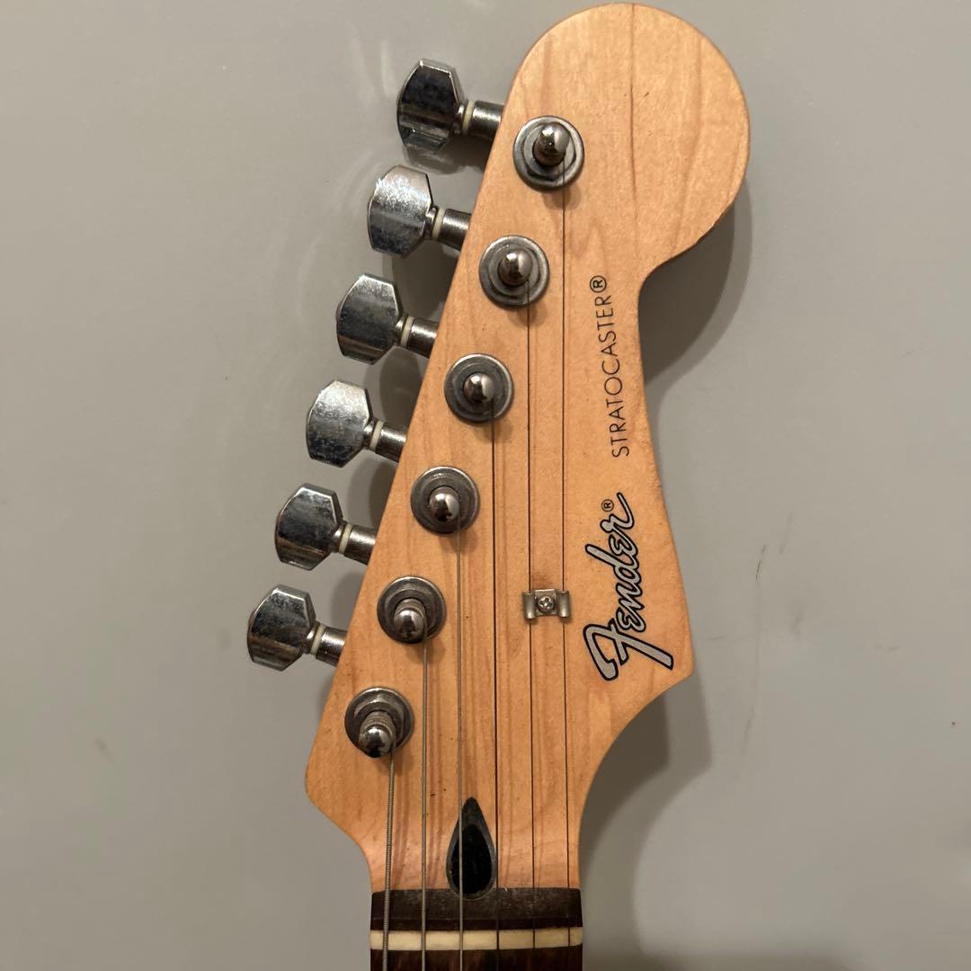 フェンダーストラスキャスター