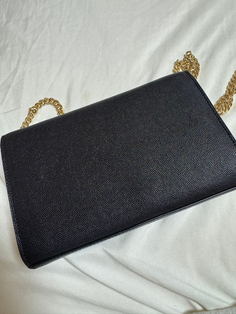 YSL ブラック ショルダーバッグ ゴールドロゴ