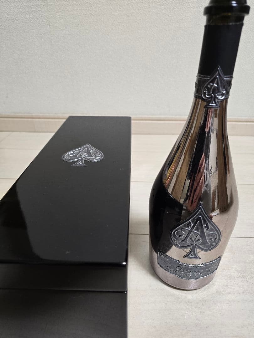 アルマンド ノワール ブラック 空瓶