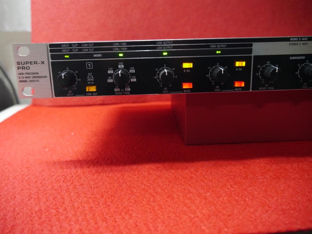 【中古】BEHRINGER ベリンガー SUPER-X PRO CX2310
