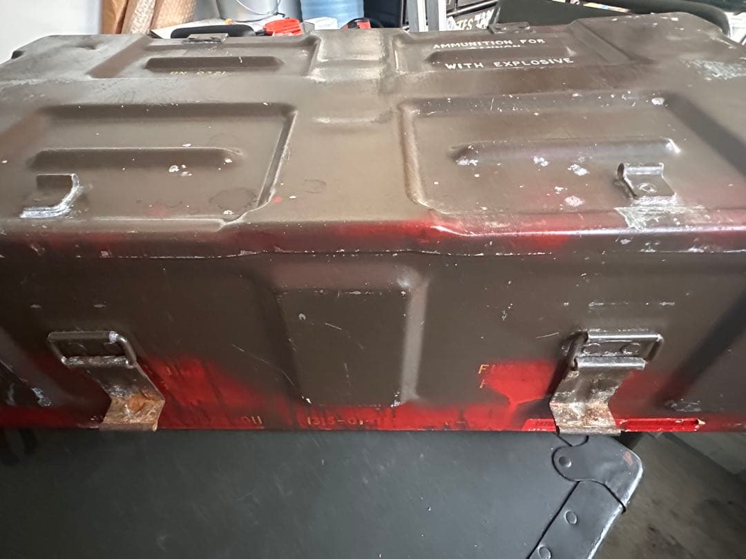 弾薬箱 爆発物用 仕切り付き　ミリタリーボックス　対戦　US 軍物　ヴンテージ