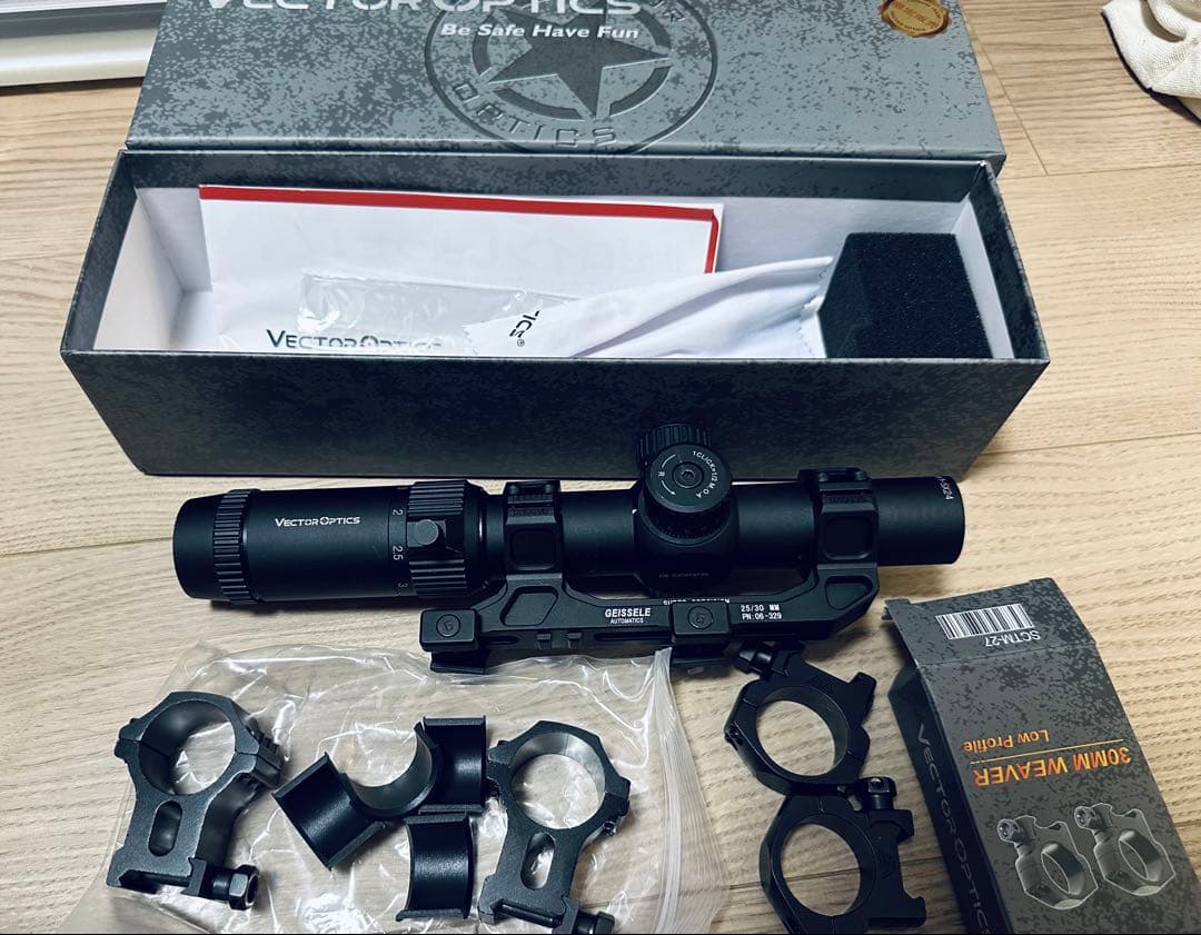 ベクターオプティクス　フォレスターGEN2マウント付き