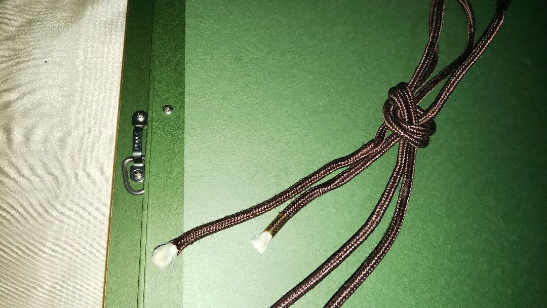 手織りペルシャ絨毯　タブリーズ産絨毯絵画　ウール&シルク