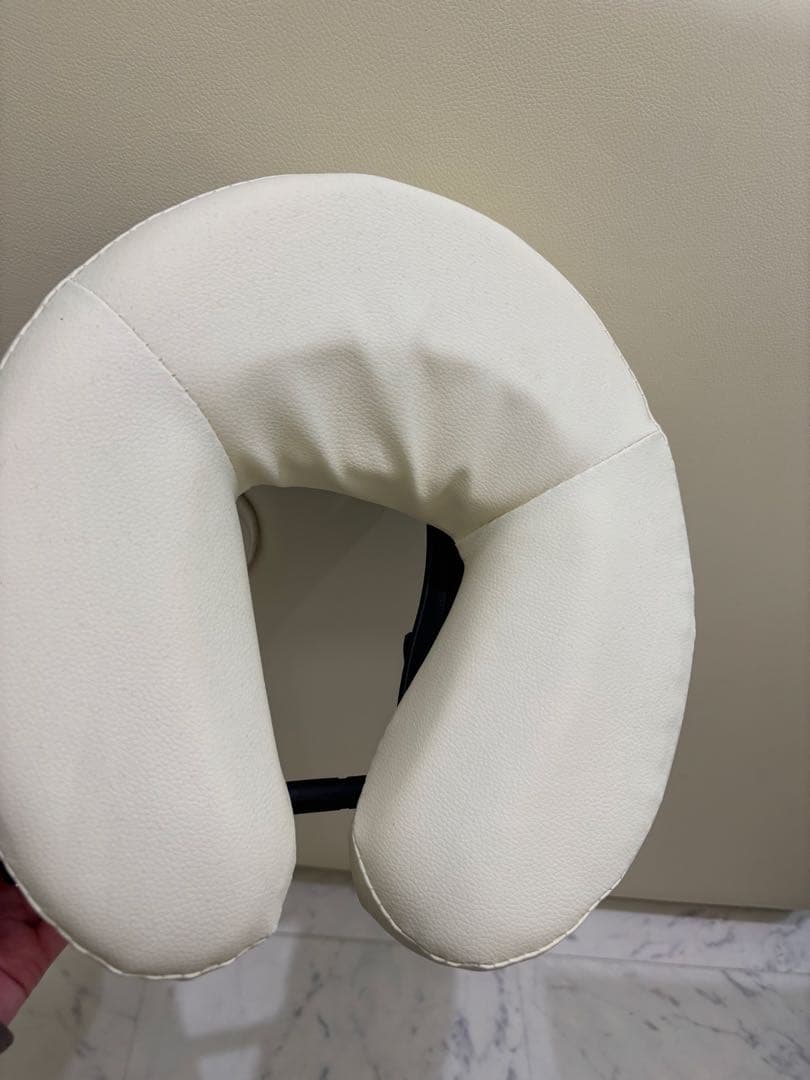 エステ/軽量折りたたみマッサージベッド