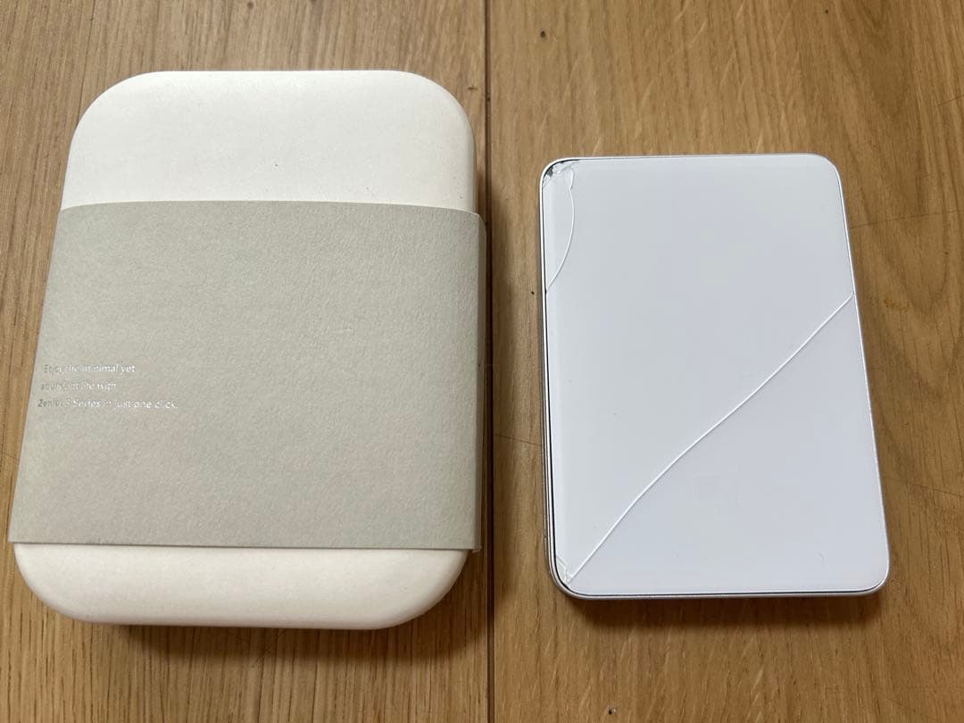 入手困難　ゼンレット　3 プロ　Zenlet 3 pro シルバー　財布