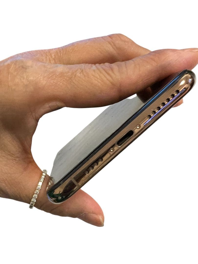 ■iPhone XS Max ■64GB ゴールド 本体