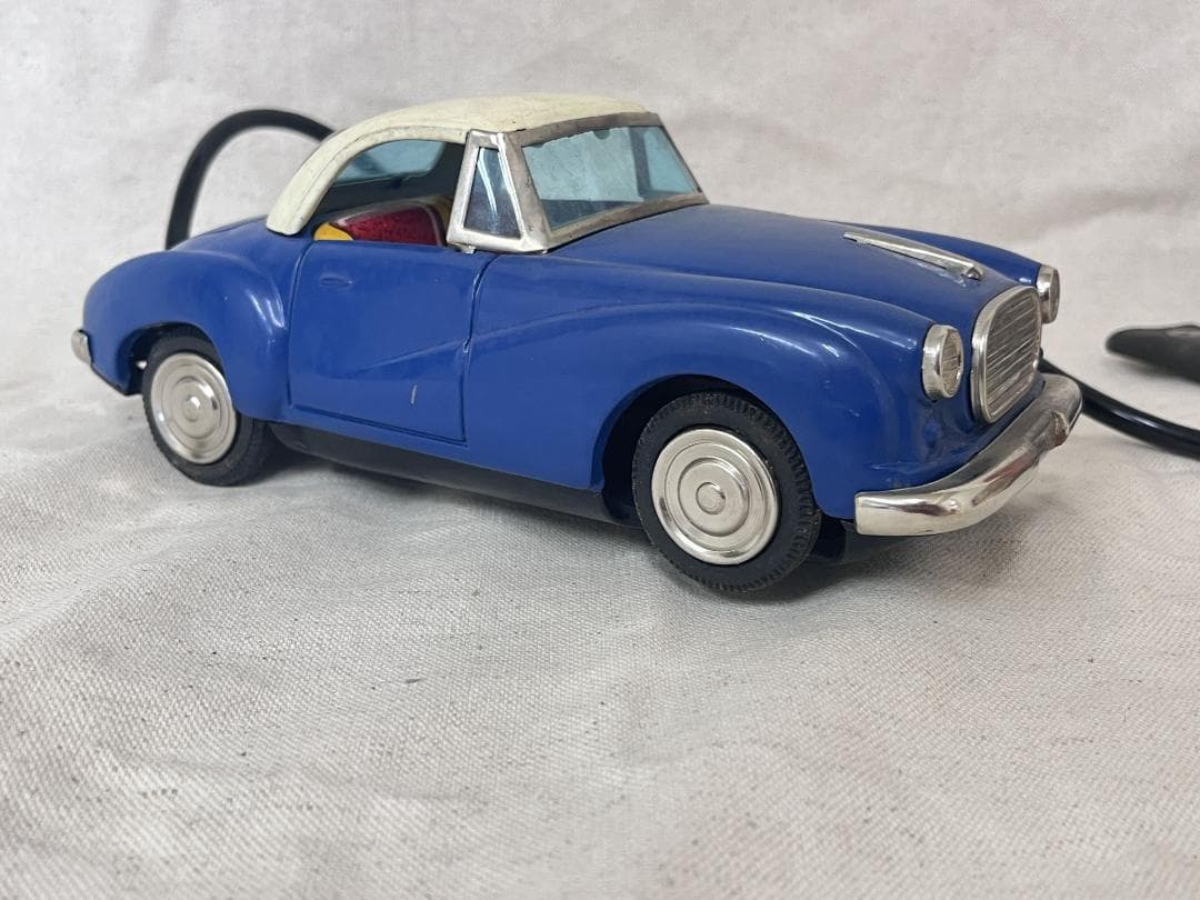 昭和レトロ！【ブリキおもちゃ】 リモコン付きブリキ自動車 動作不良 ジャンク