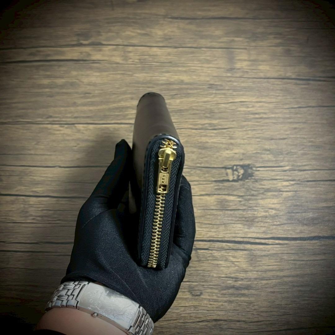 総手縫い ラウンドジップ ミドルウォレット 本革 牛革 ブラック 黒