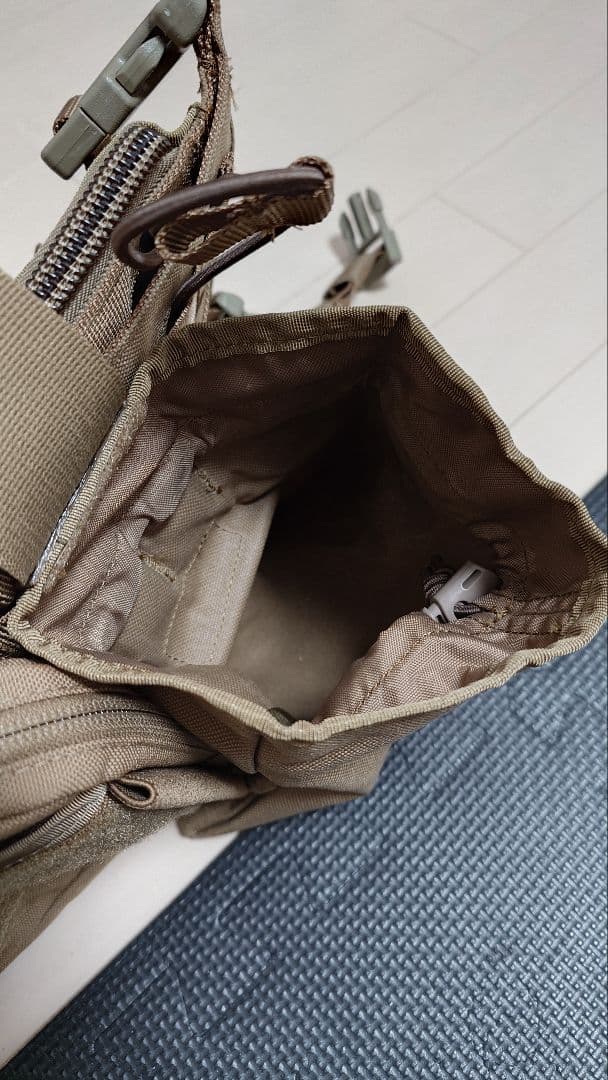 ほぼ新品 オードナンス フロントファステック チェストリグ コヨーテ 実物