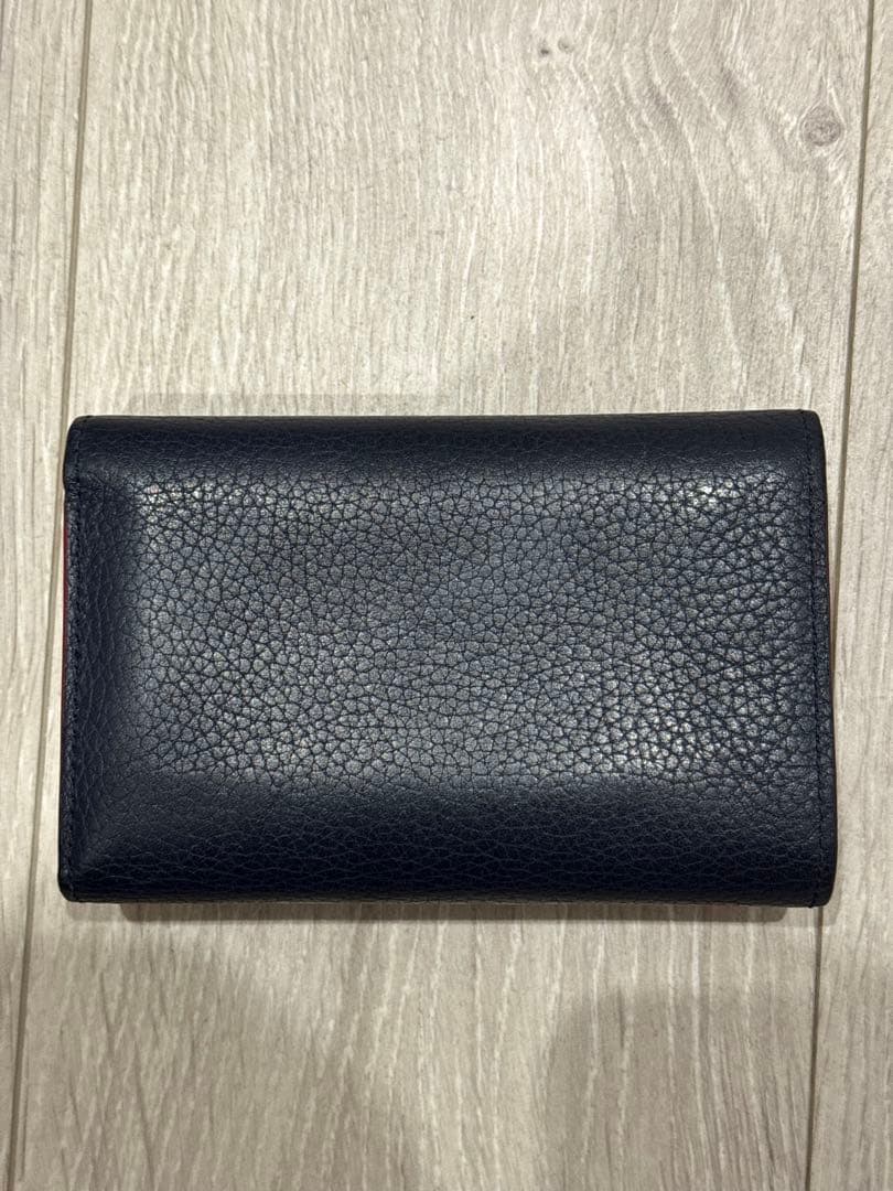 ルイヴィトン ポルトフォイユ カプシーヌ コンパクト　マリーヌルージュ