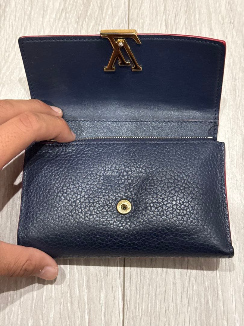 ルイヴィトン ポルトフォイユ カプシーヌ コンパクト　マリーヌルージュ