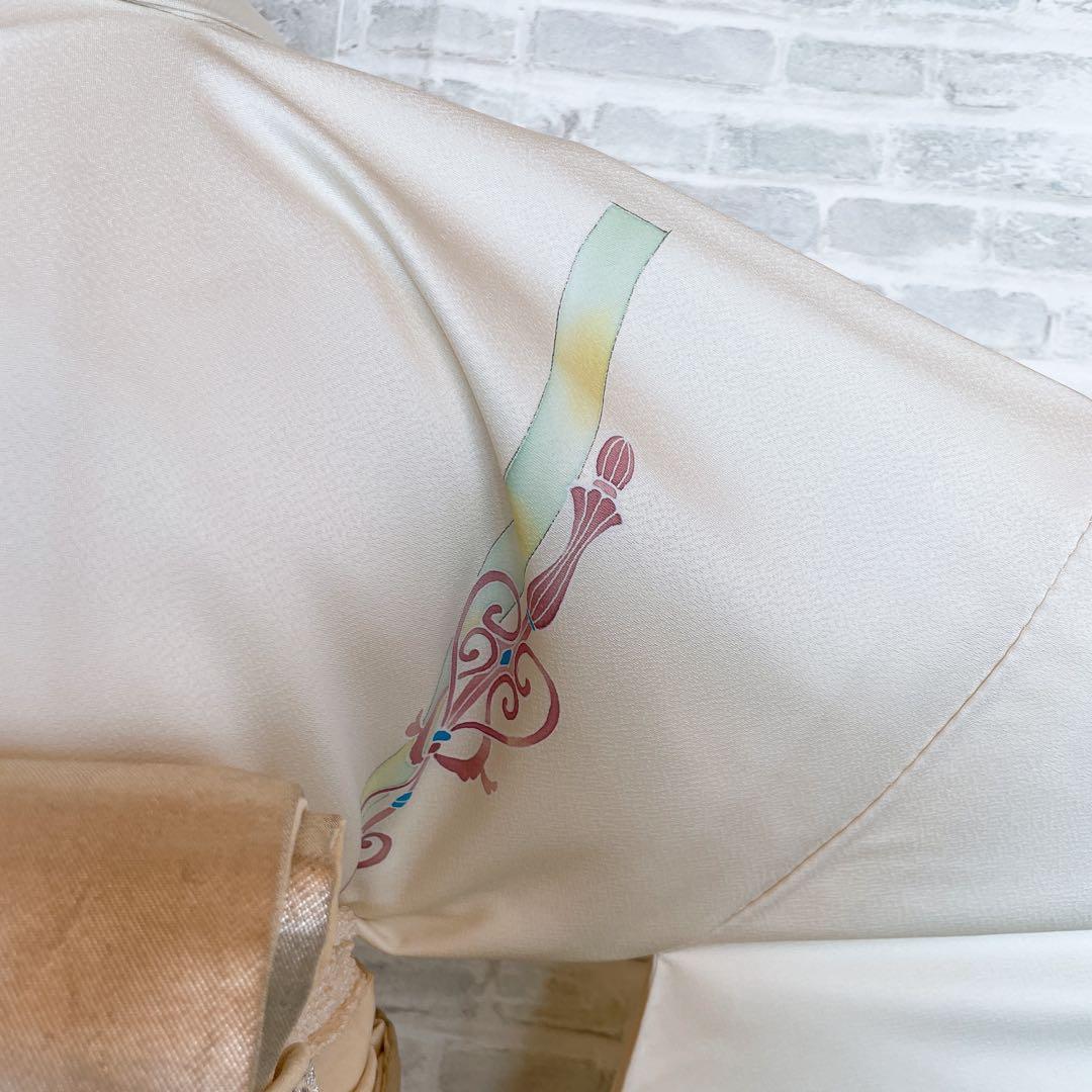 訪問着　フルセット　西洋柄　オフホワイト　金彩加工　着物　Q5