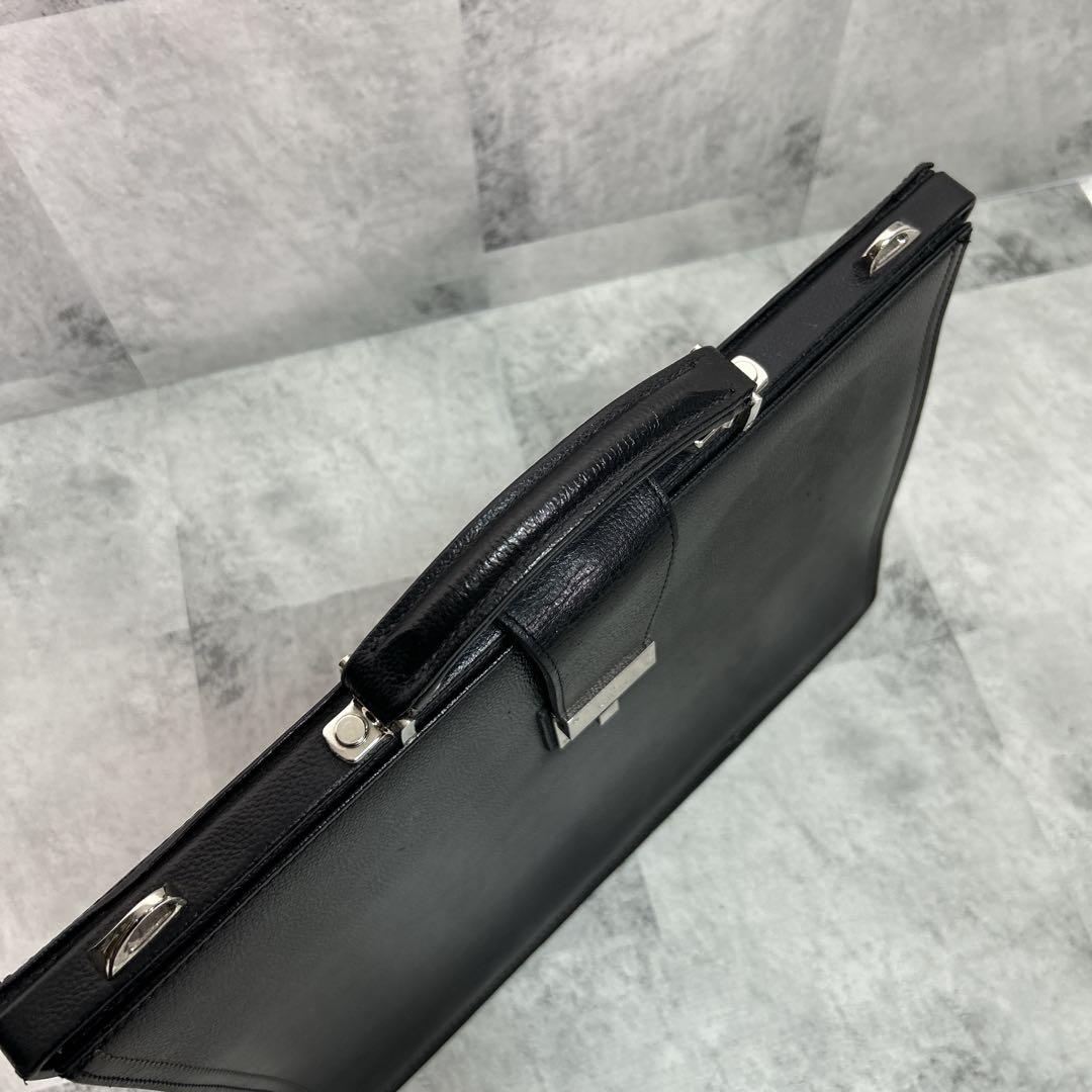 LANVIN ダレスバッグ 本革 2way レザー ブラック 黒 自立 鍵付き