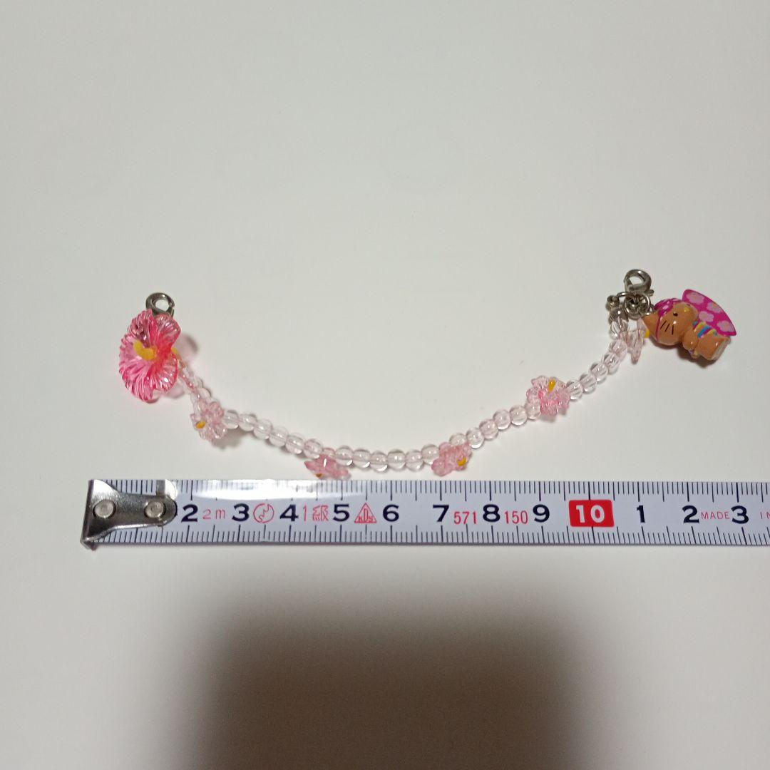 激レア　入手困難　ハローキティ　日焼け サーフボード ストラップ