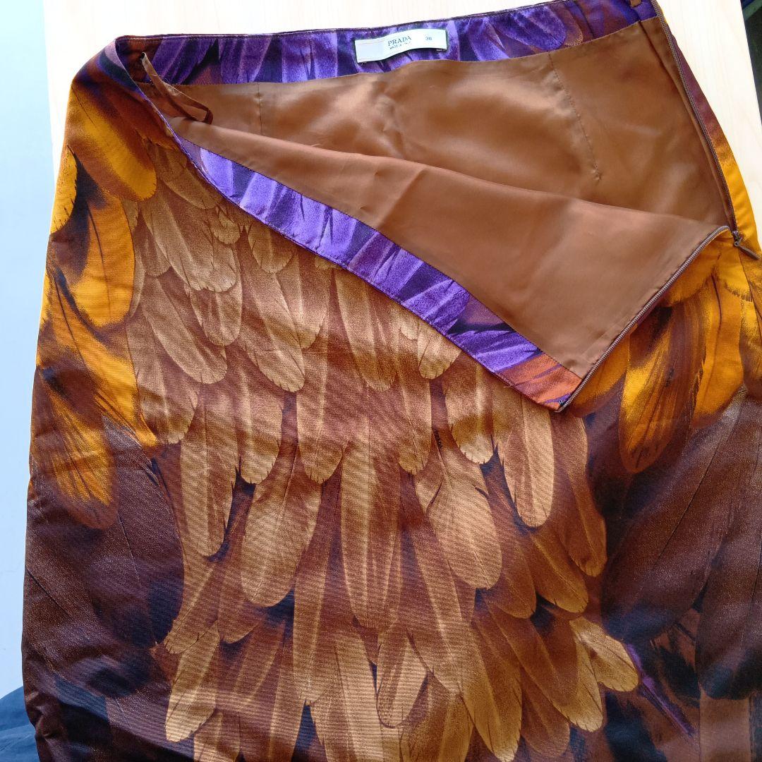 PRADA　タイトスカート