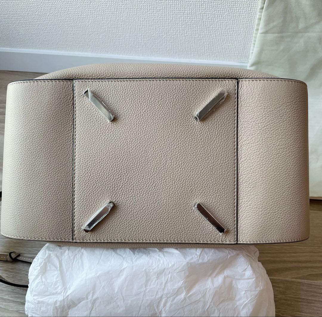 【期間限定値下げ中】LOEWEハンモックDWミディアムバッグ Light Oat