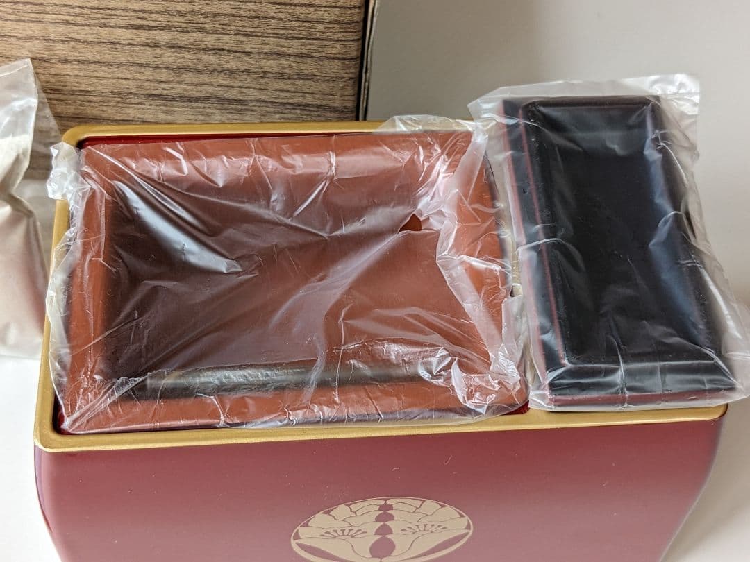 【香炉】朱塗　５寸　浄土宗総本山知恩院の紋入り　新品未使用品　焼香