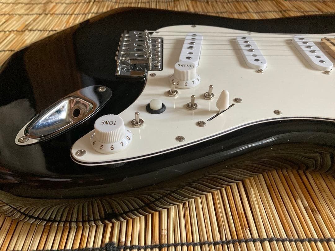 ☆美品 ローノイズピックアップ搭載　新機能を追加したMavis ST