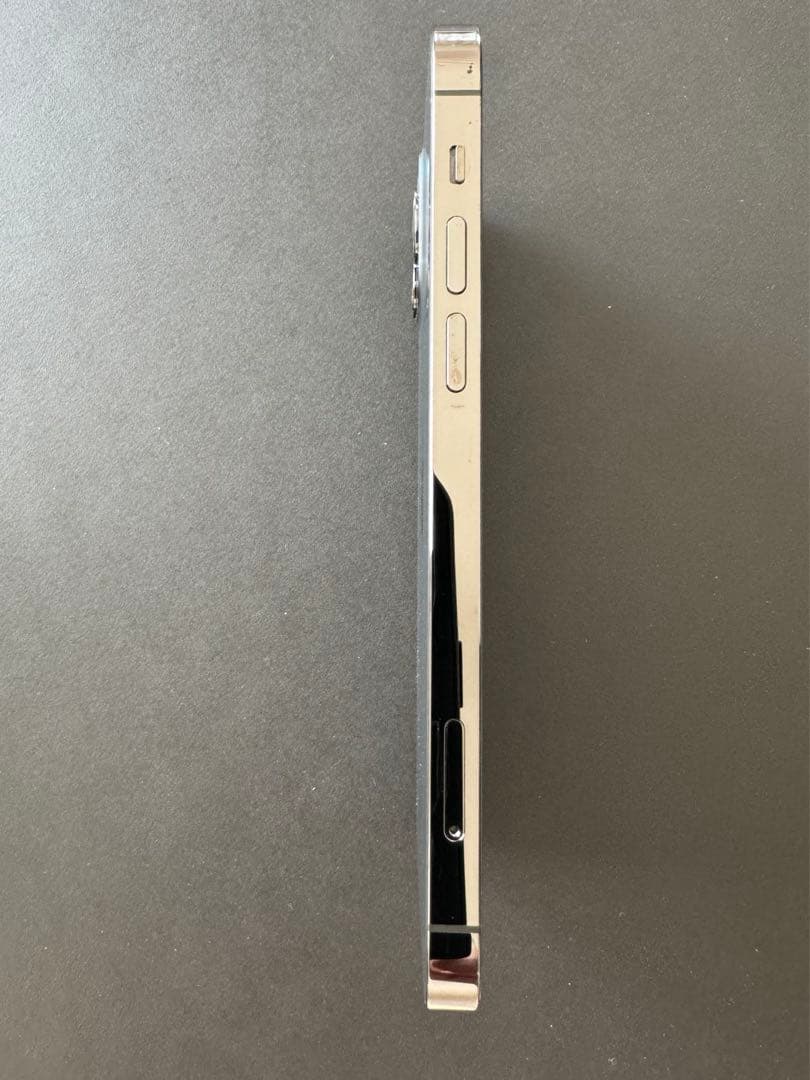 iPhone 12 pro グラファイト 256 GB バッテリー100%