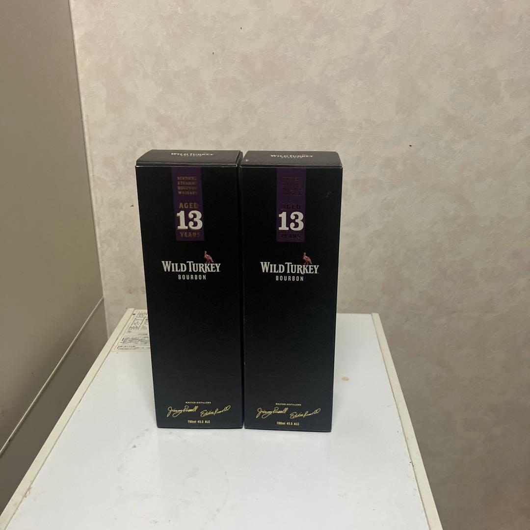 ワイルドターキー13年 限定版　700ml 2本