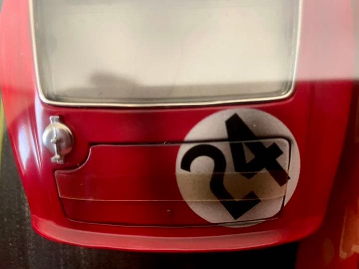 価格変更 1/18 ホットウィール フェラーリ250GTO ウェザリング仕様