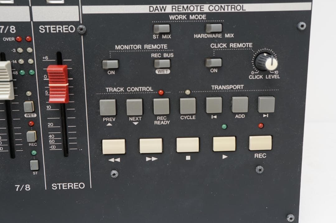 YAMAHA N8ミキサー型　オーディオインターフェイス　mixer