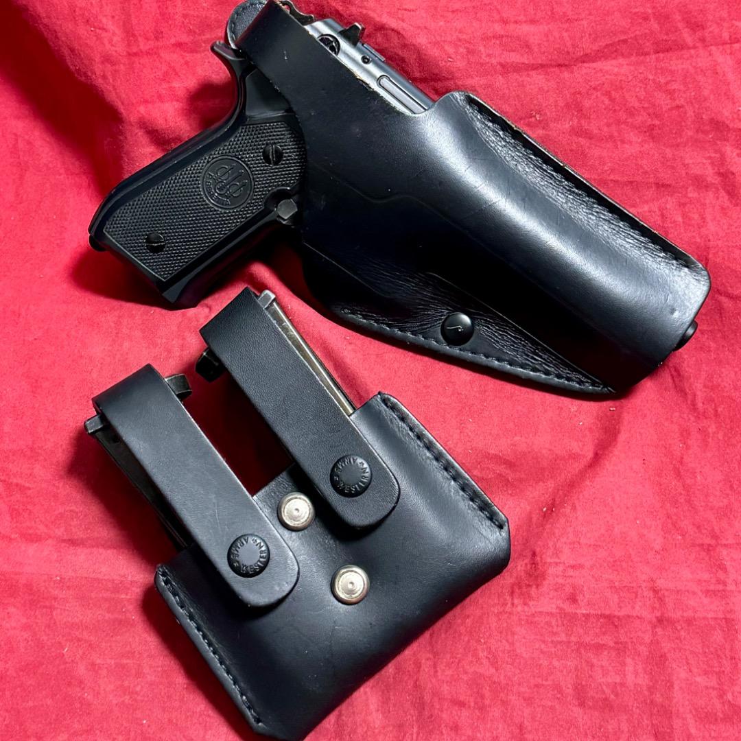 整備済 黒革製 ベレッタ M92F用 ヒップホルスター＆マガジンポーチ セット