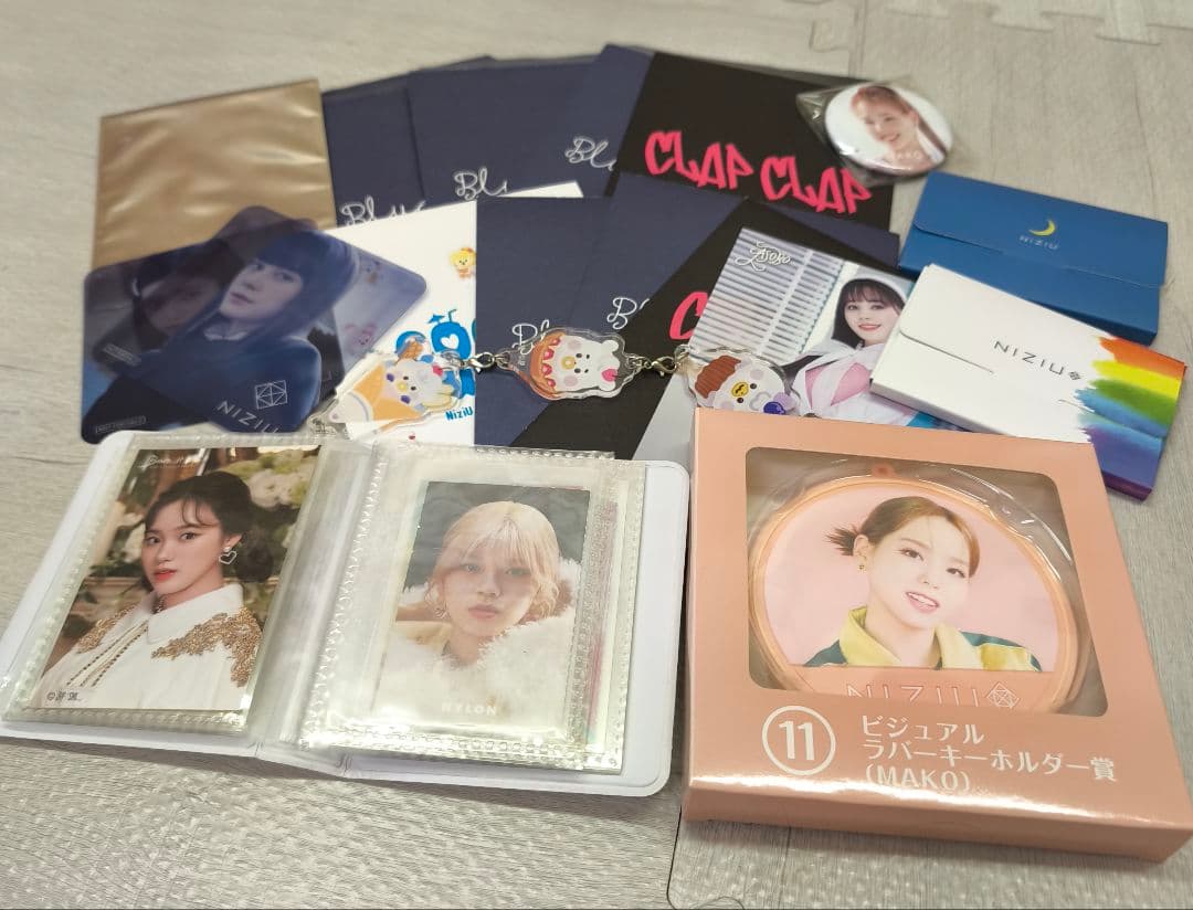 NiziUグッズセット 新古品