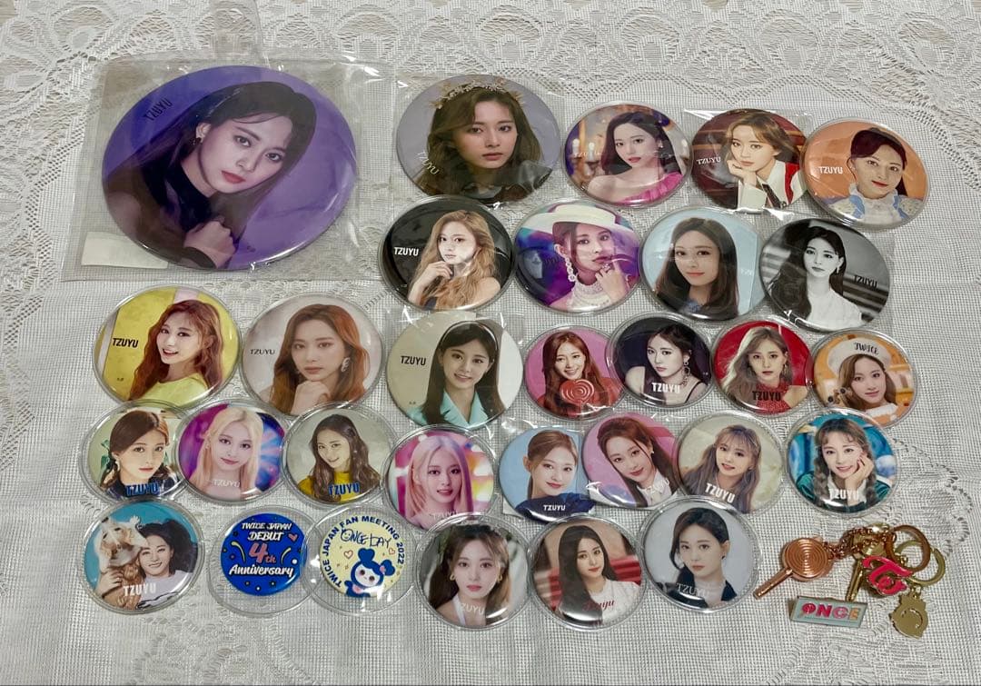 TWICE ツウィ　缶バッジ　セット