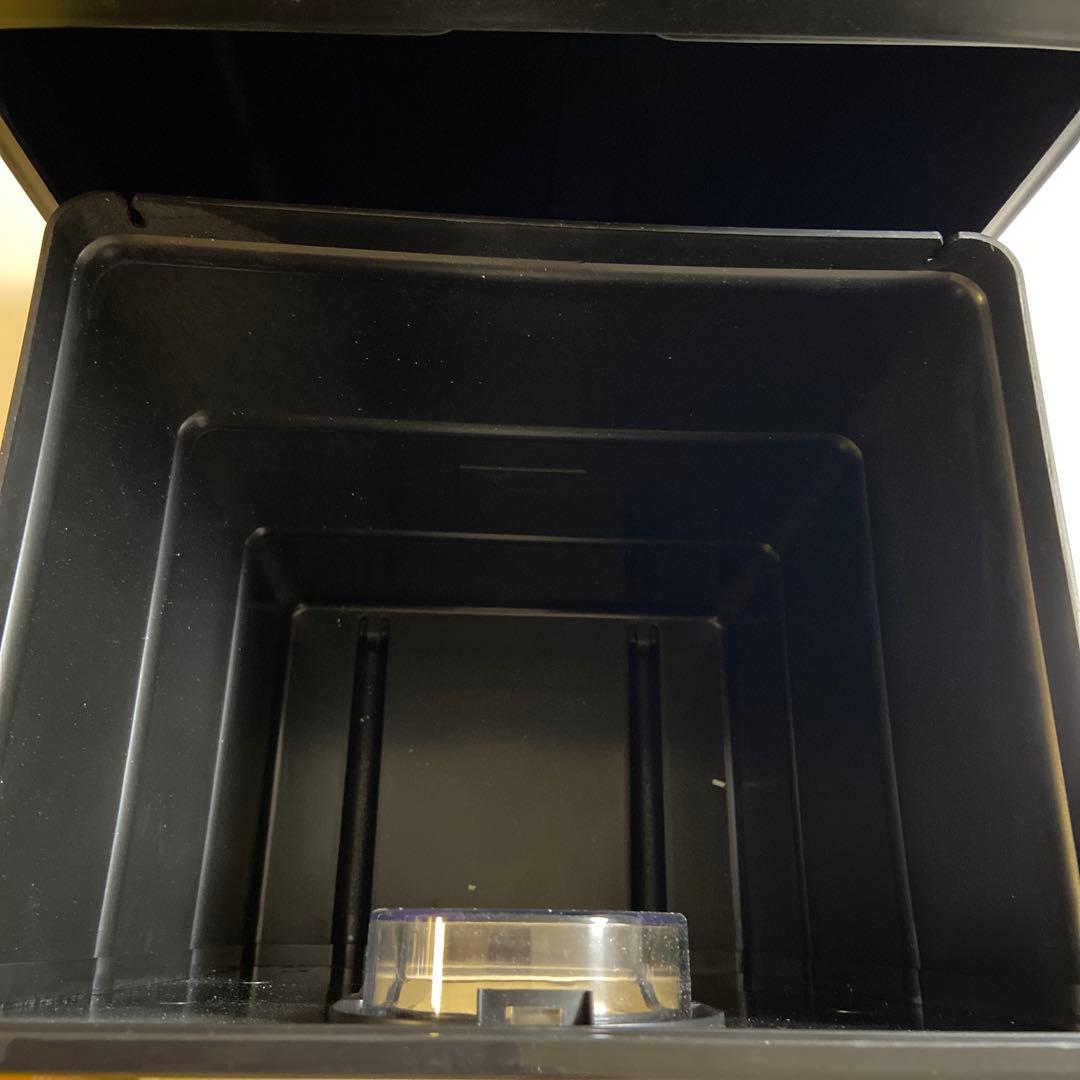 オートフィード　シュレッダー　ブラック