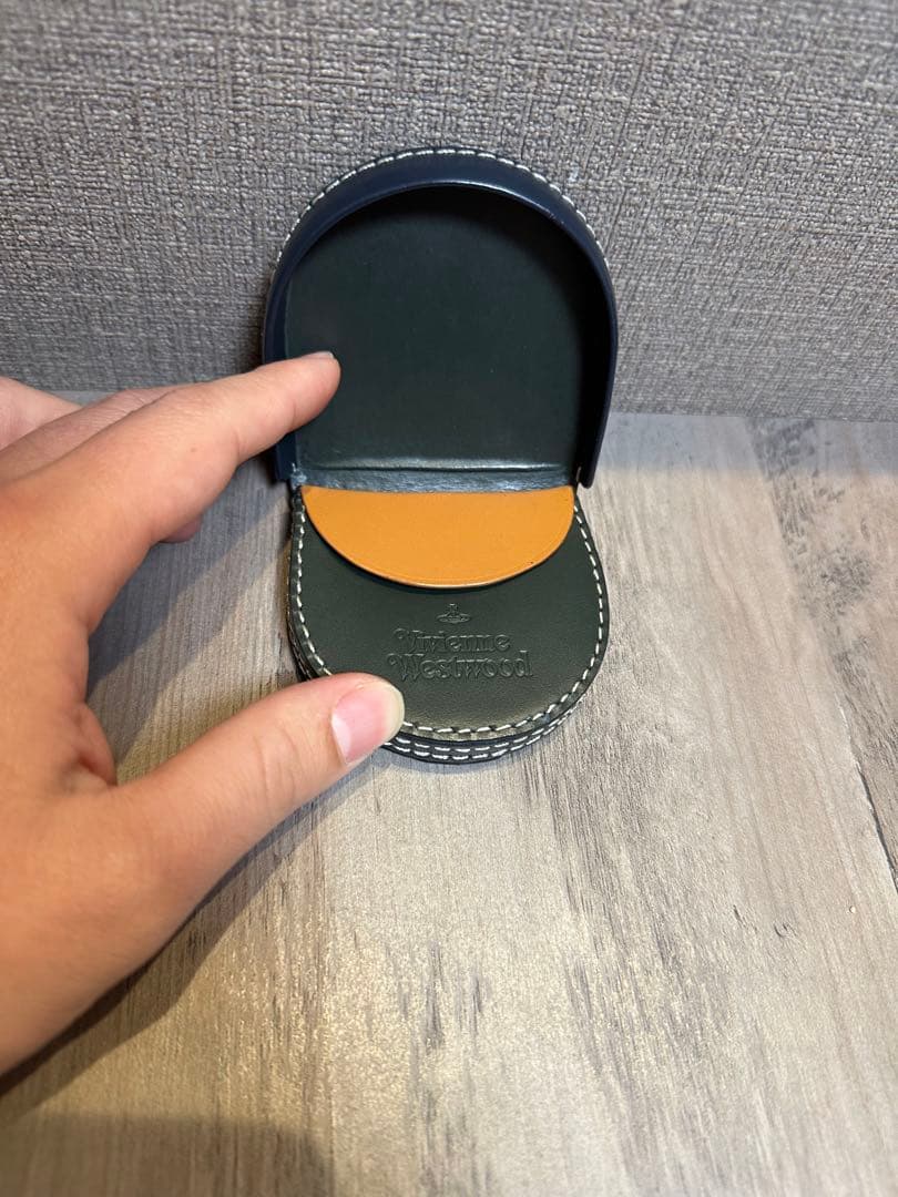 Vivienne Westwood ケース ネイビー