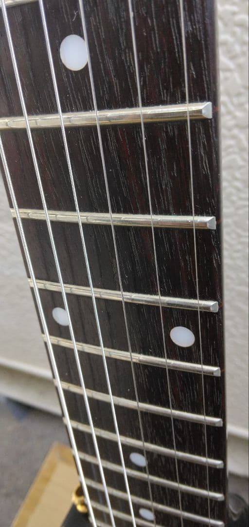 Epiphone 1958Flying V コリーナ