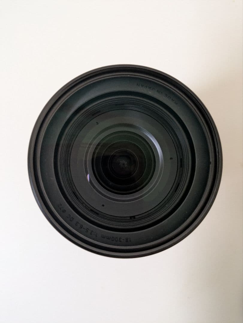 SIGMA　16-300mm　3.5-6.3 DC 72mm