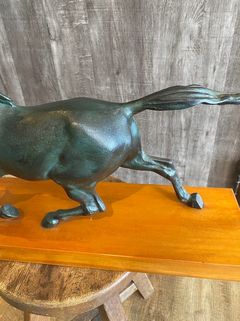 馬の置き物　ブロンズ