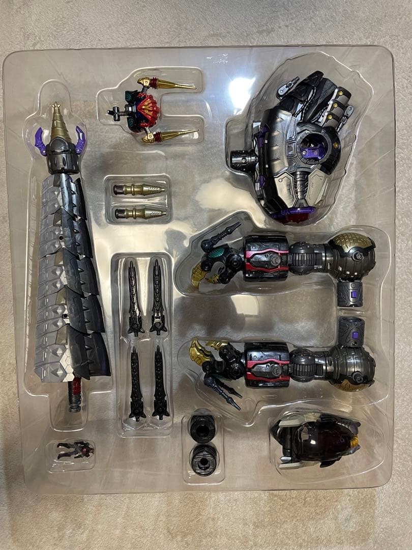 ダイアクロン　ワルダロス　ドラゴヘッド グールヘッド　エヴォルギガンター