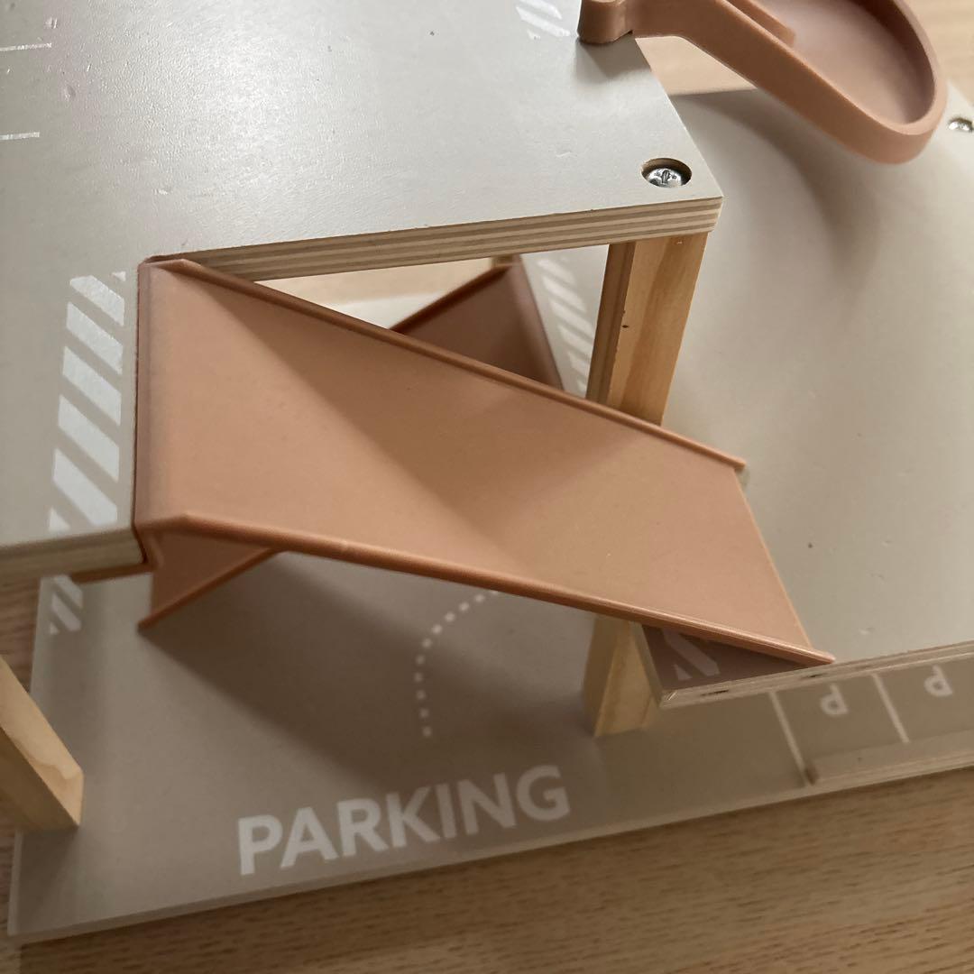 スリコ ミニカー立体駐車場 ミニカー収納棚