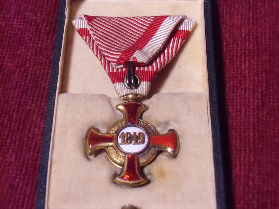 Öオーストリア帝国軍＊１９１６年＊フランツヨーゼフ戦功十字章＊金章（実物）