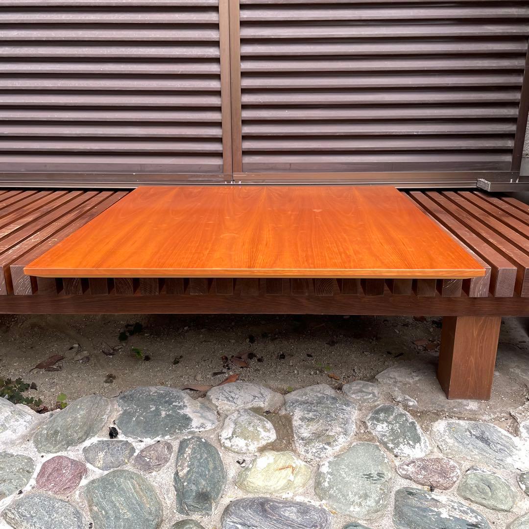 フレデリシア　ナナディツエル　トリニダード・トバゴテーブル小　ウェグナー 北欧②