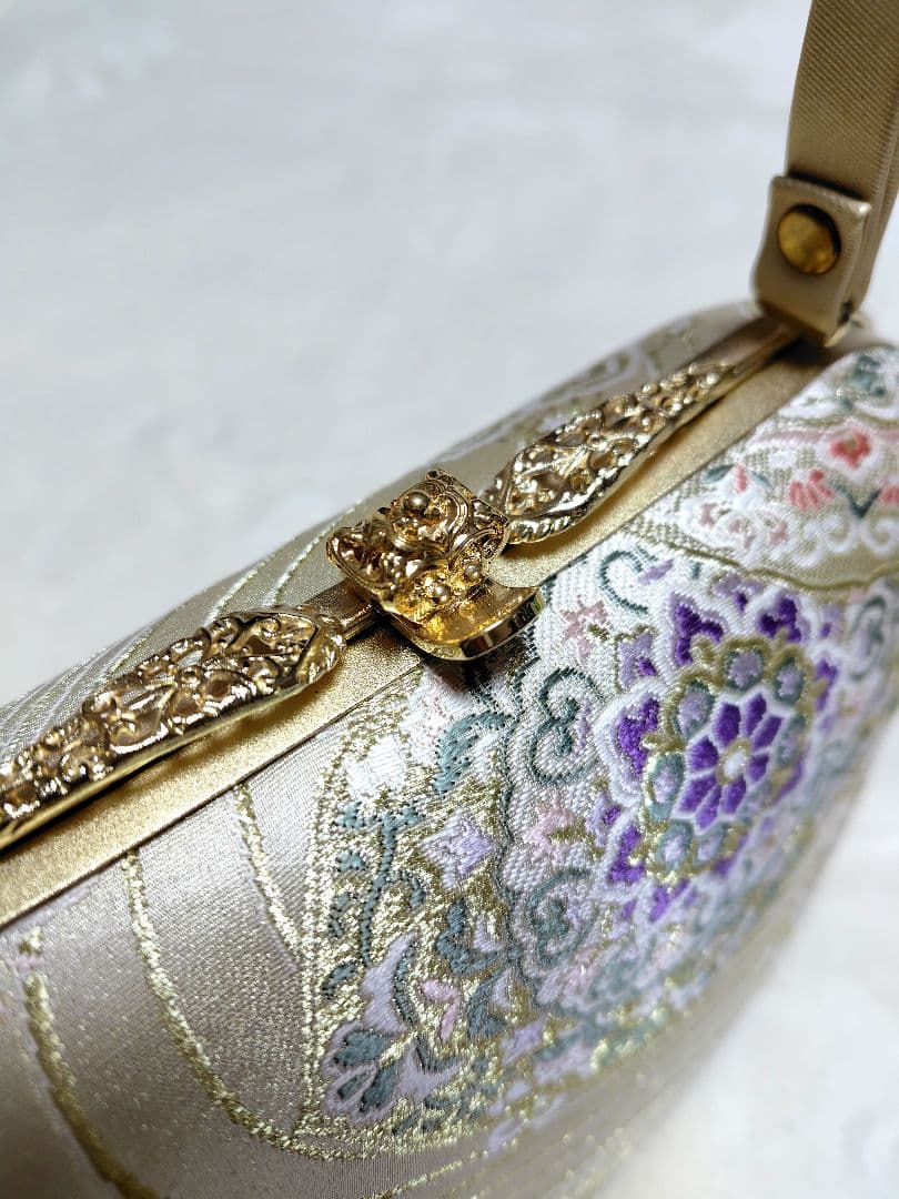 和装用バッグ 金色 花柄（礼装用）