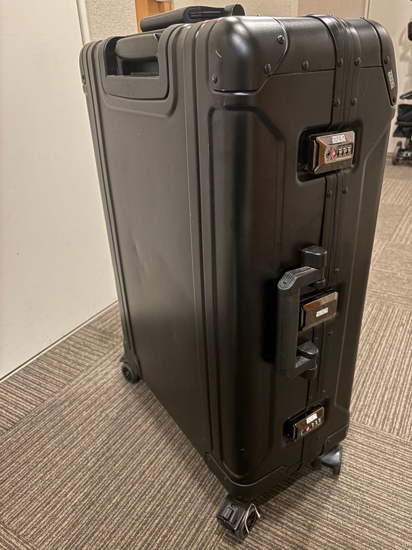 ゼロハリバートン　キャリーケース Geo Aluminum 3.0 68L