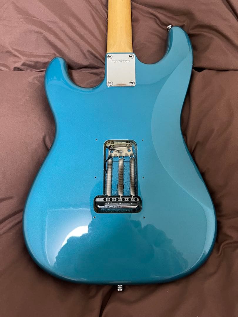 【調整済】Fernandes フェルナンデス　エレキギター　ストラト　状態良
