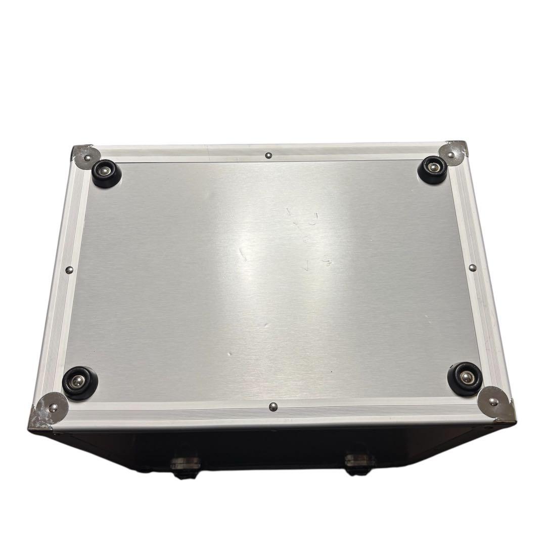 美品 レコード用収納 ハードケース アルミ製LP50-60枚収納DJ No.1