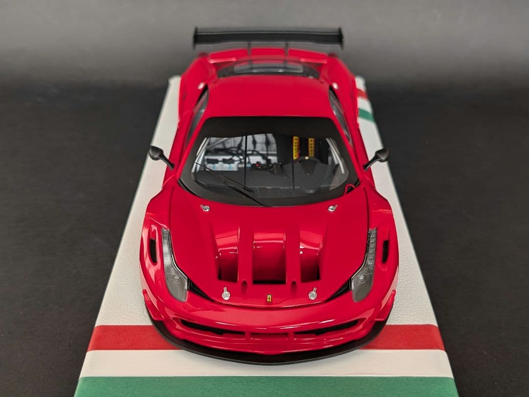 ホットウィールエリート 1/18 フェラーリ 458 イタリア GT2